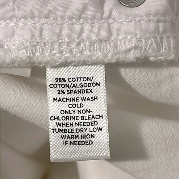 LOFT Soft White Mid-Rise Modern Crop Jeans - Picture 10 of 11